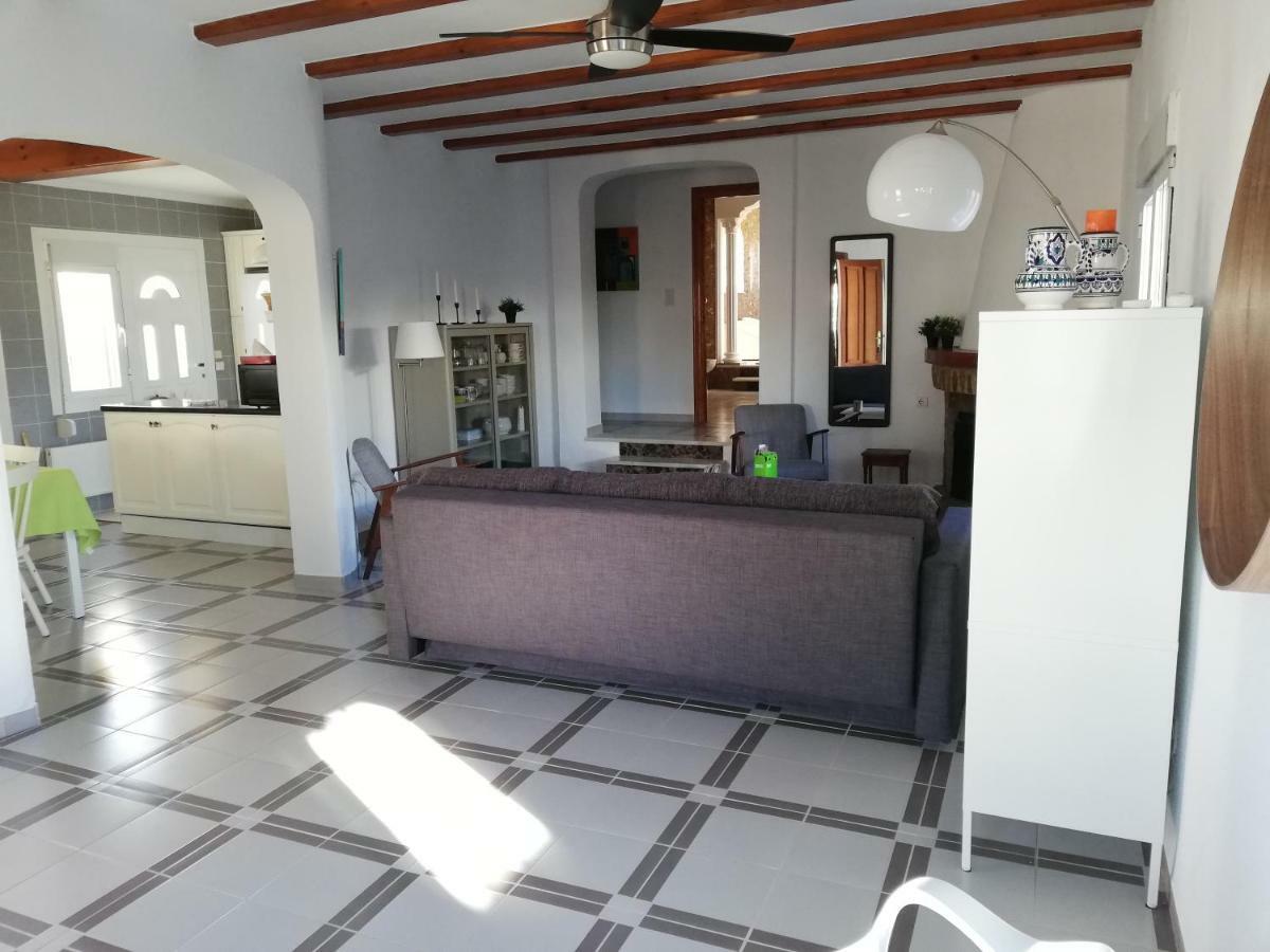 Adel Locdenia Villa Els Poblets Bagian luar foto